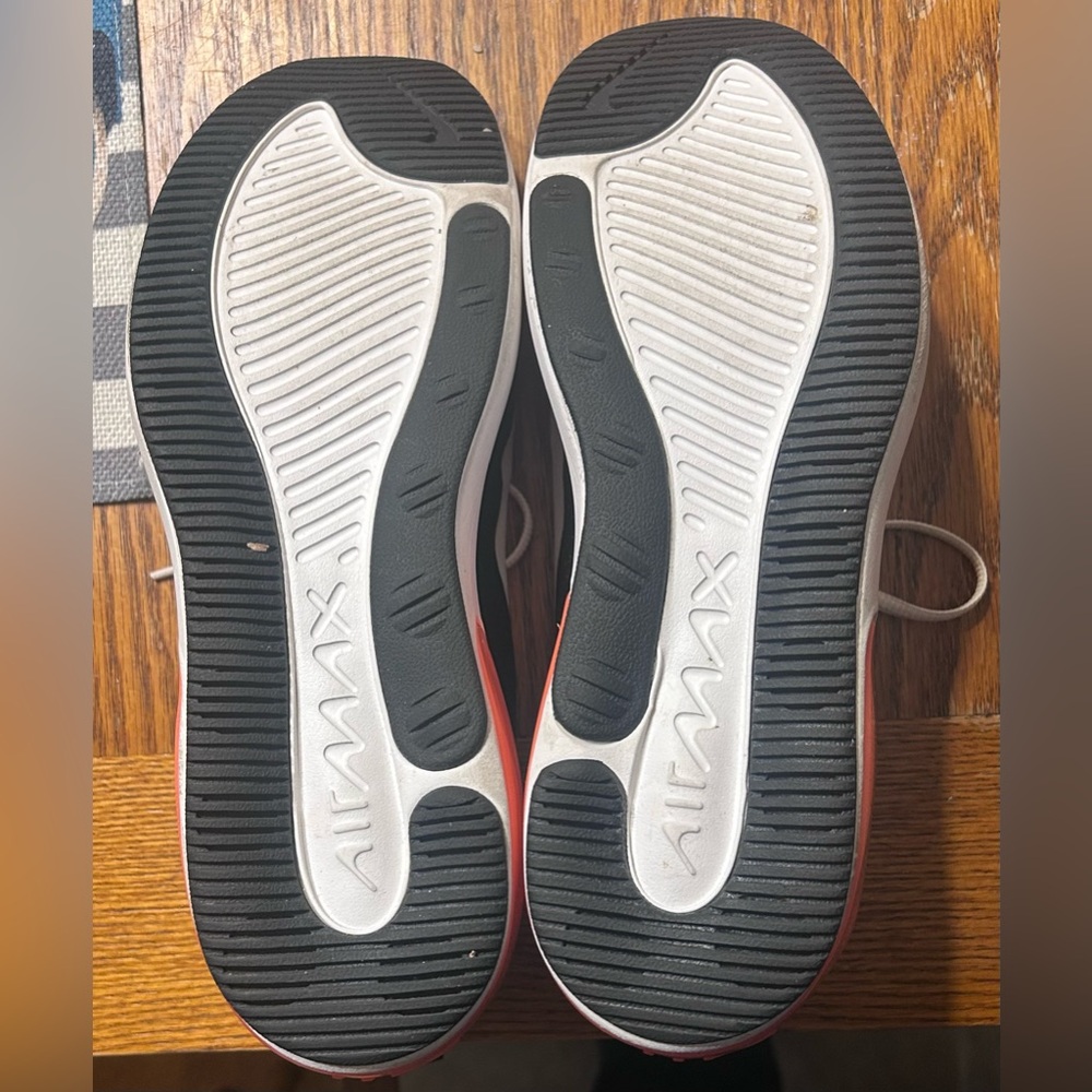 Nike Air Max - Picture 3 of 4